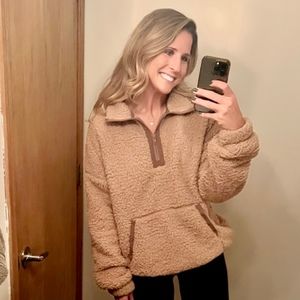 Meet your Posher, Courtney